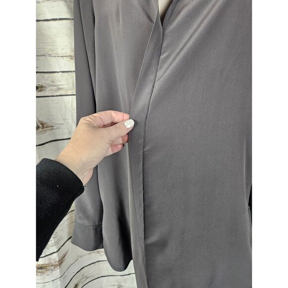 Vince 100% Silk Color Block Top 12 Gray Black Popover Tunic Womens - Picture 4 of 8